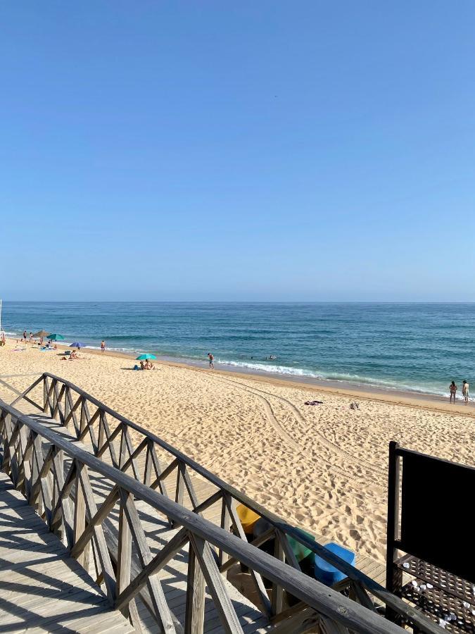 Beautiful Apartment For Rent In Quinta Do Lago With Excellent Resort Facilities Close To Lake And Beach. Exteriér fotografie