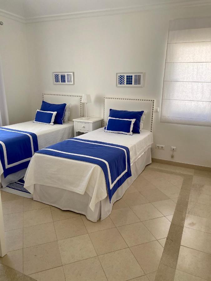 Beautiful Apartment For Rent In Quinta Do Lago With Excellent Resort Facilities Close To Lake And Beach. Exteriér fotografie