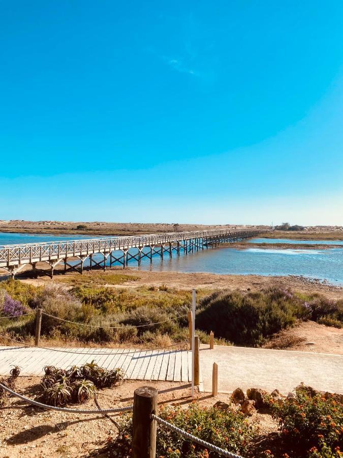 Beautiful Apartment For Rent In Quinta Do Lago With Excellent Resort Facilities Close To Lake And Beach. Exteriér fotografie